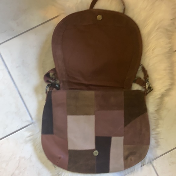 🔥🔥Free People 🔥🔥Prague Patchwork Messenger Bag Purse Leather Suede - Picture 10 of 16